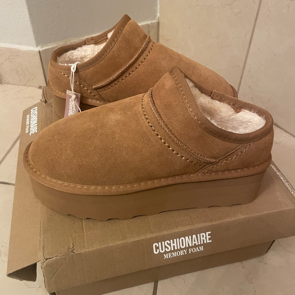 Cushionaire Women's Tan Mules with Memory Foam
